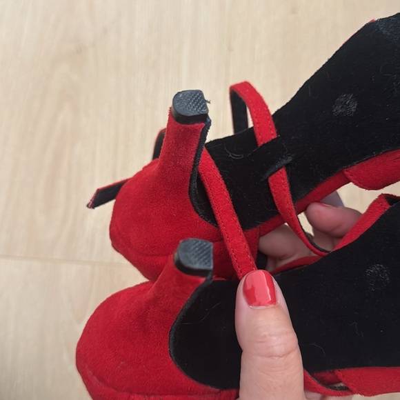 Gorgeous Red Salsa Latin Dance Shoes Size US 8 - Picture 6 of 6